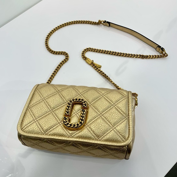 Marc Jacobs THE Status Flap Bag - Picture 5 of 10